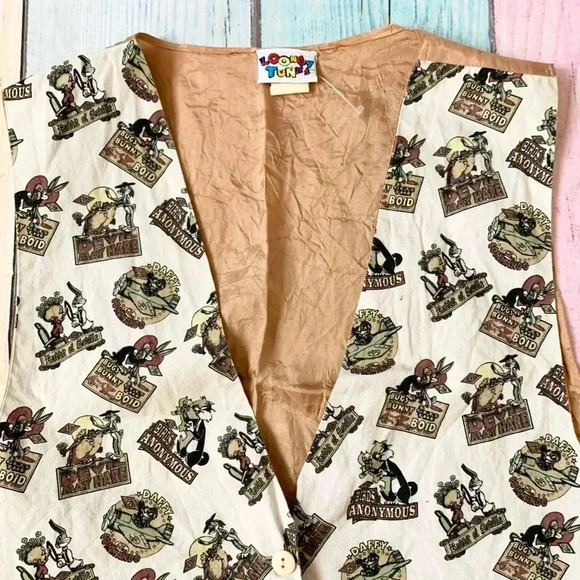 Vintage 1993 looney tunes vest - Picture 6 of 9